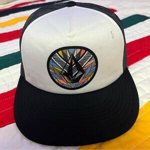 Y2k Volcom Vibrant Geometric Stone Logo Trucker Hat O/S skate surf